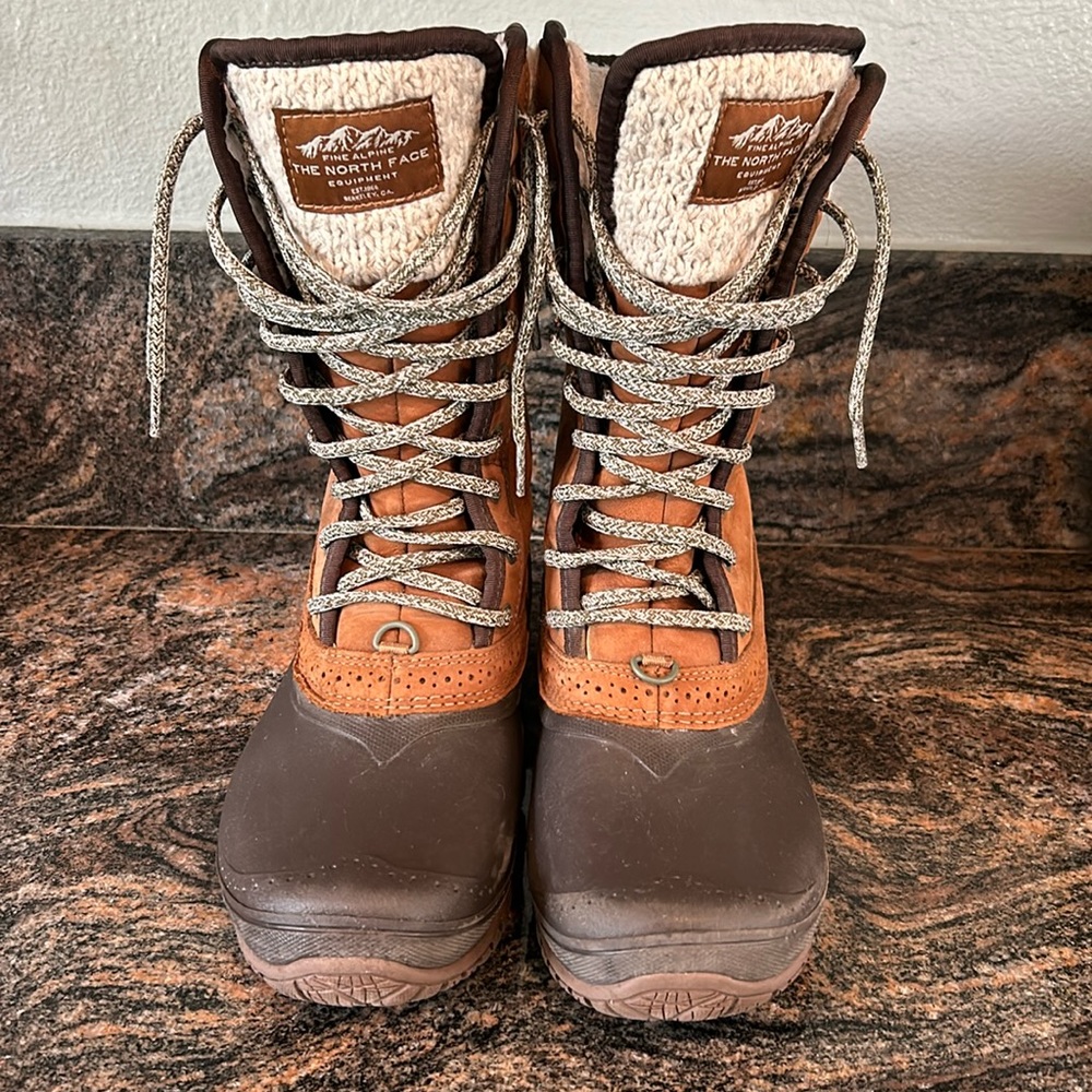 North face fur lined rain/snow boots